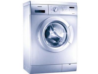 美的全自動小天鵝洗衣機